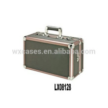 luxury and portable aluminum decent suitcase from China manufacturer